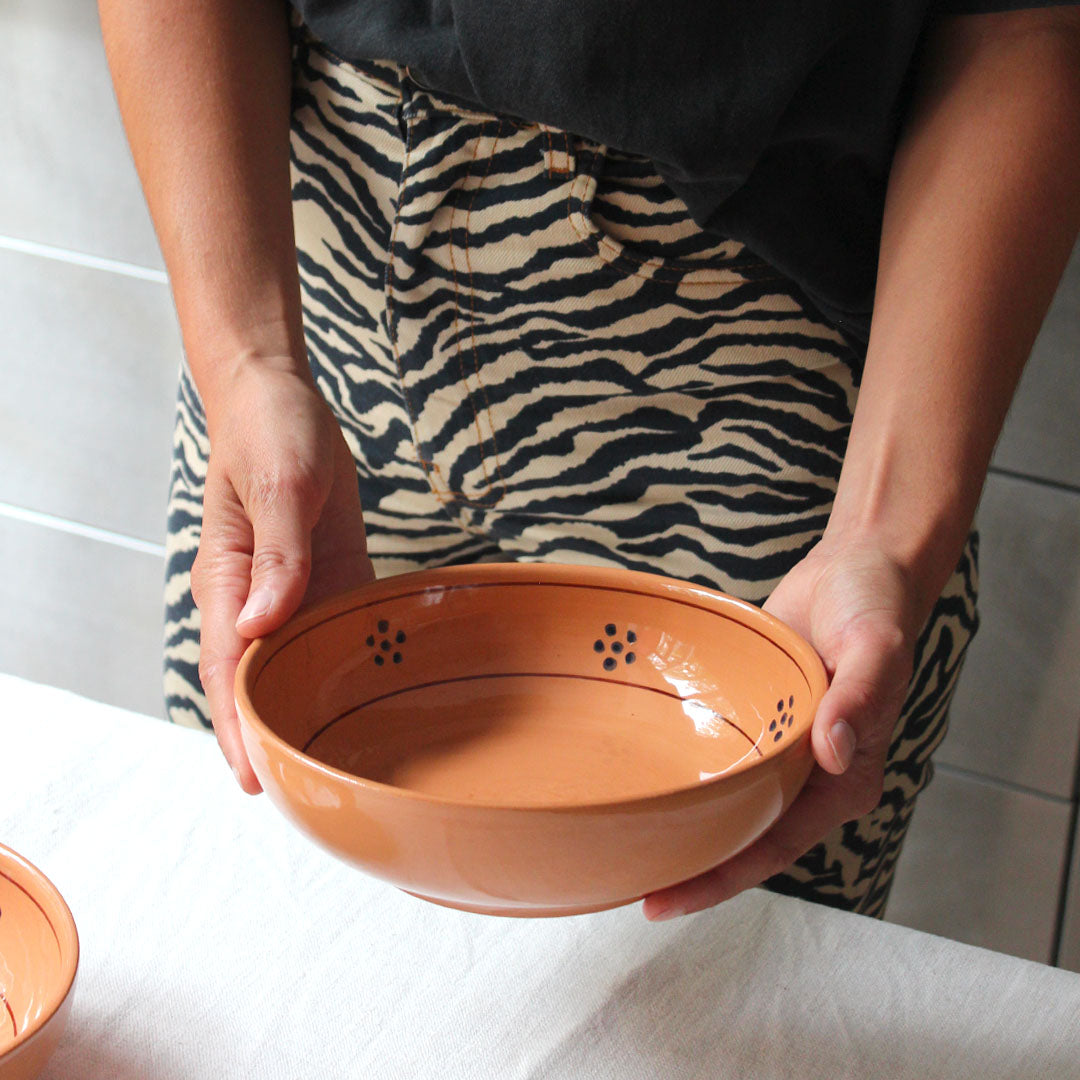 Assiette à pâtes en terre cuite