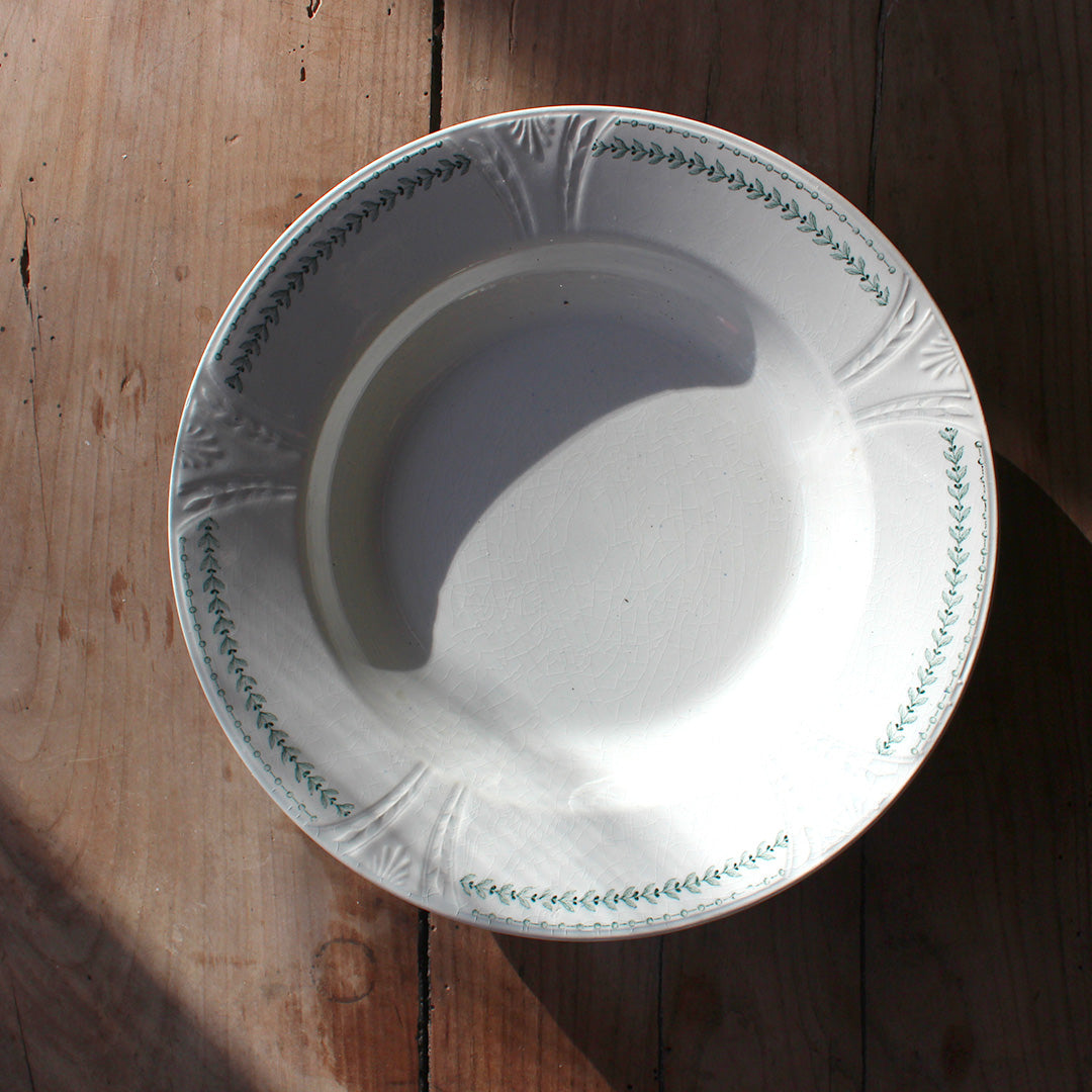 6 assiettes creuses en terre de fer de Gien