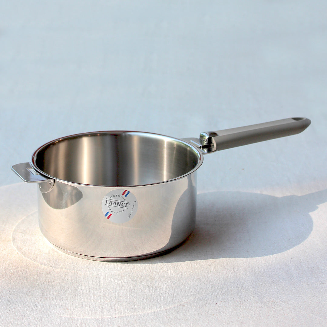 Batterie de trois casseroles en inox avec manche amovible Cristel