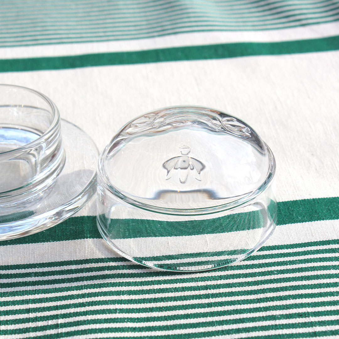 Beurrier en verre rond motif abeilles la rochère