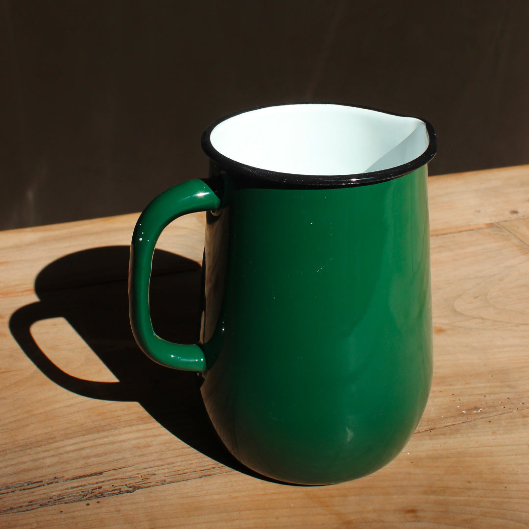 Carafe émaillée