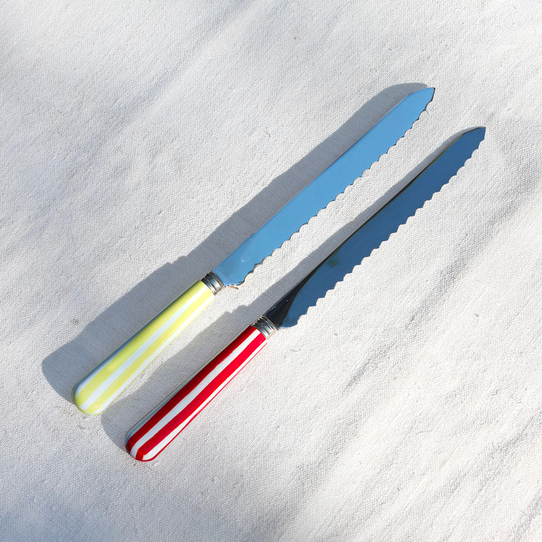 Couteau à pain à rayures