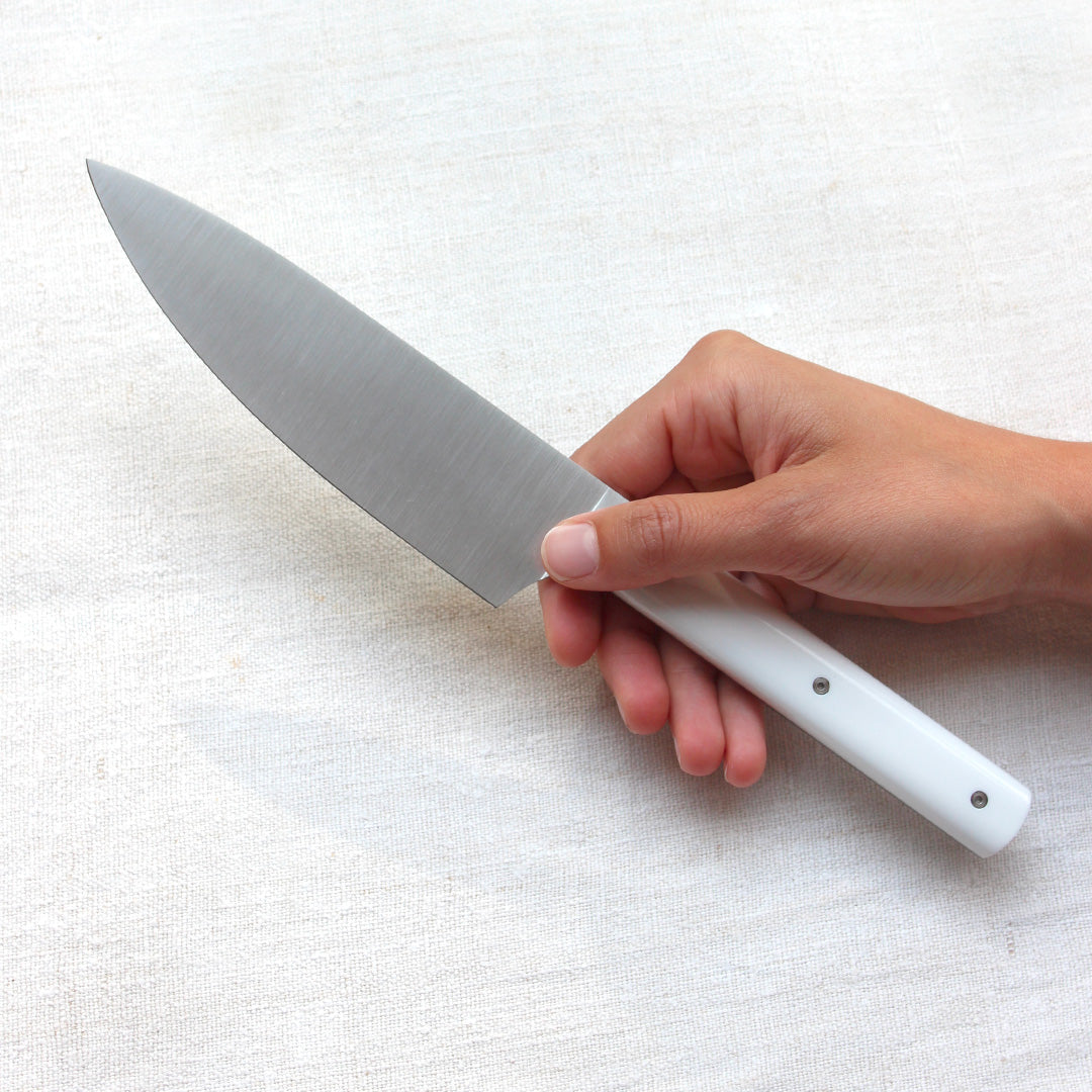 Couteau de chef artisanal blanc 9.47