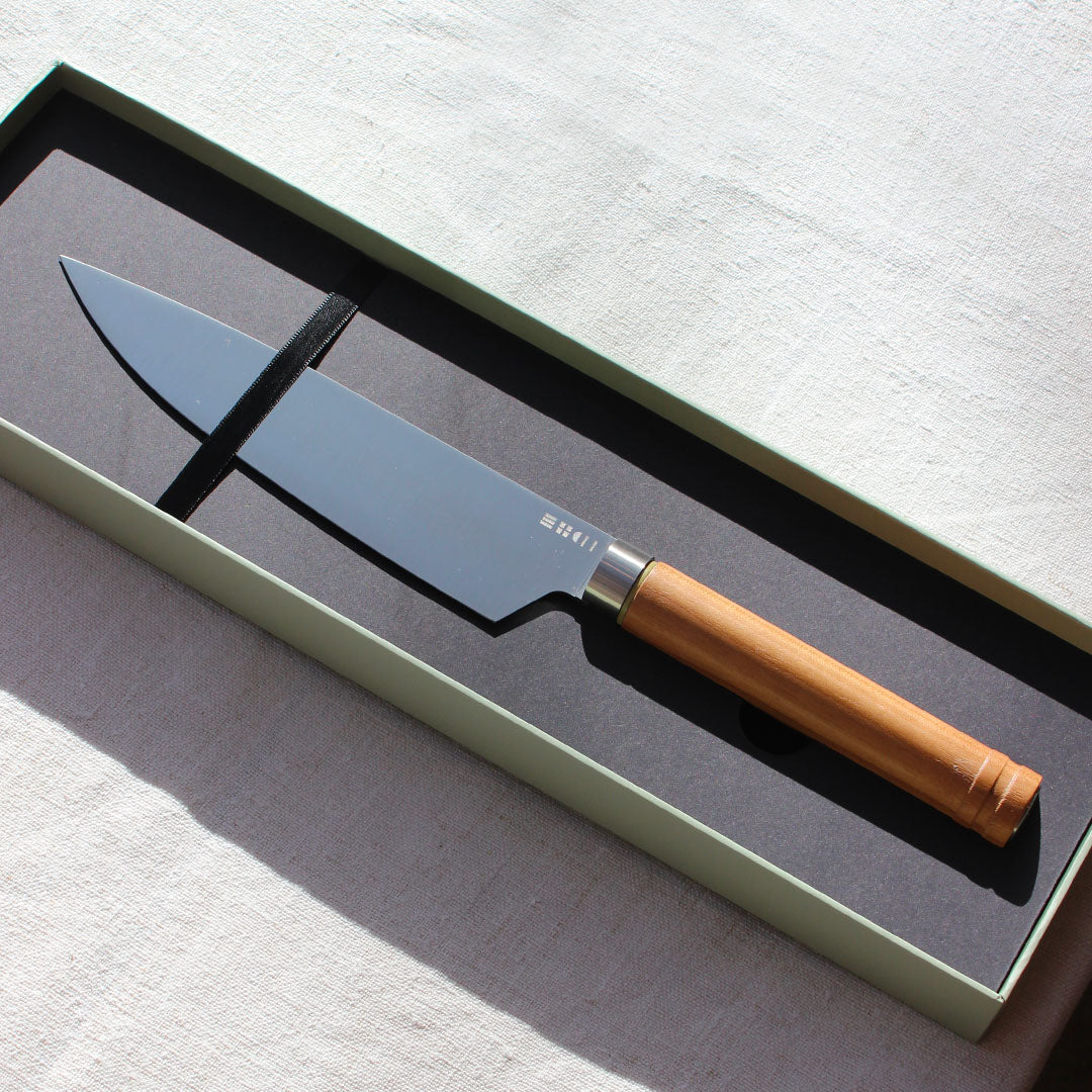 Couteau de chef manche en bois de merisier