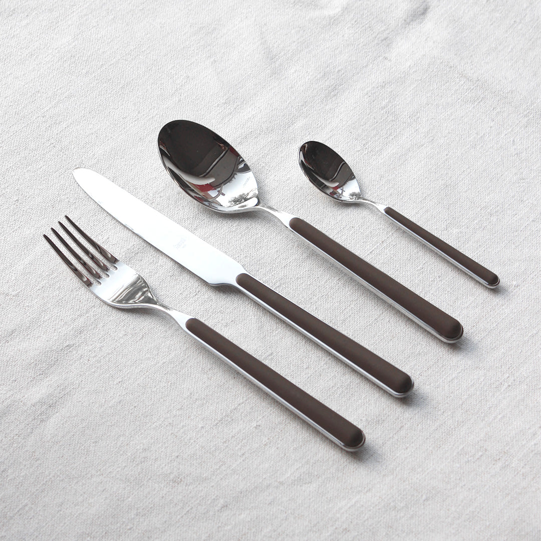 Couverts en inox manche chocolat