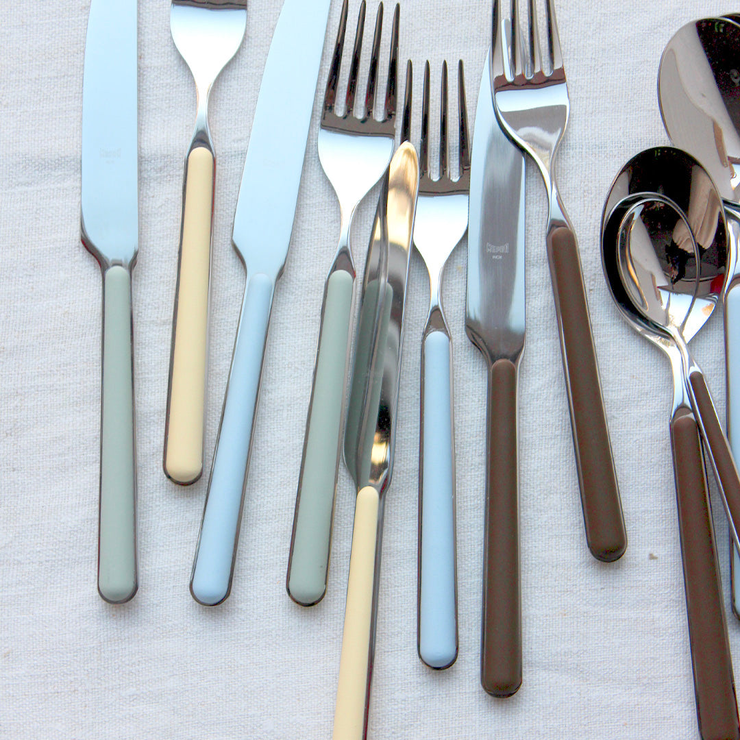 Couverts en inox manche chocolat