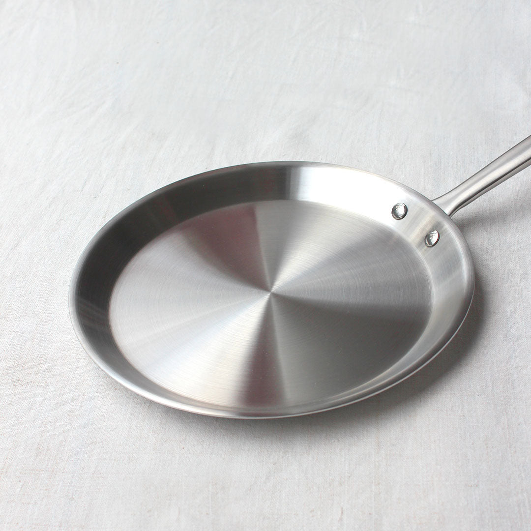 Crêpière en inox 18/10 manche fixe