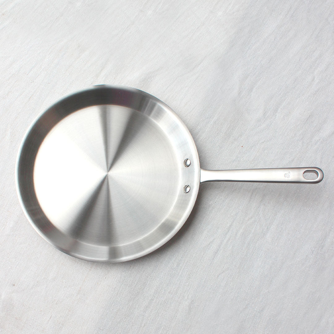 Crêpière en inox 18/10 manche fixe