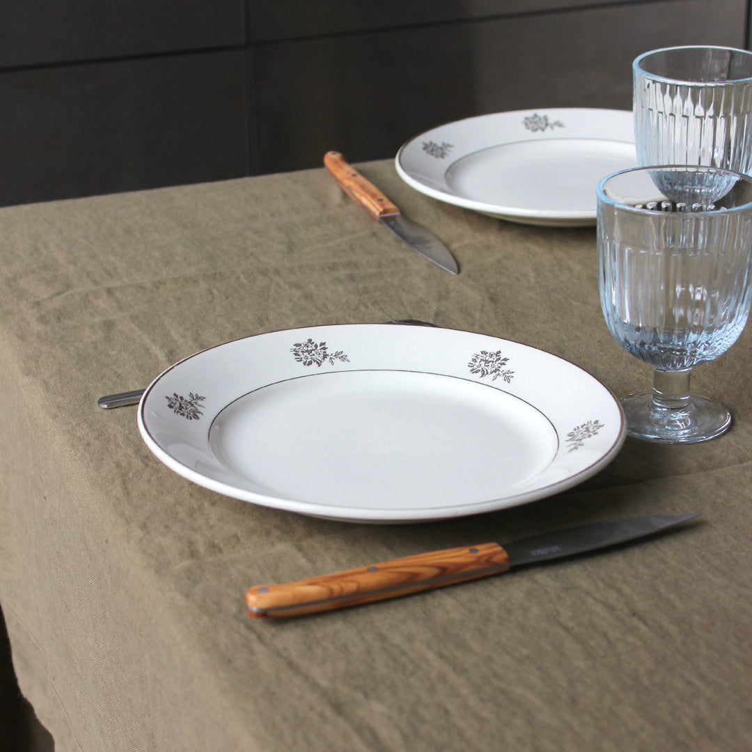 Grande nappe en lin vert olive