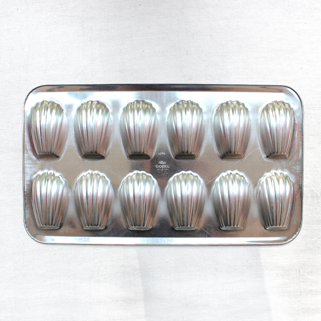 Plaque à madeleines