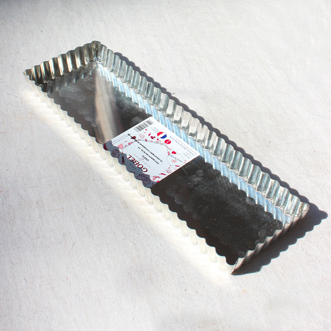Moule à tarte rectangulaire en fer blanc