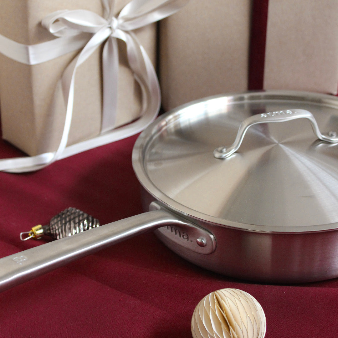 Sauteuse en inox 18/10 brossé manche fixe