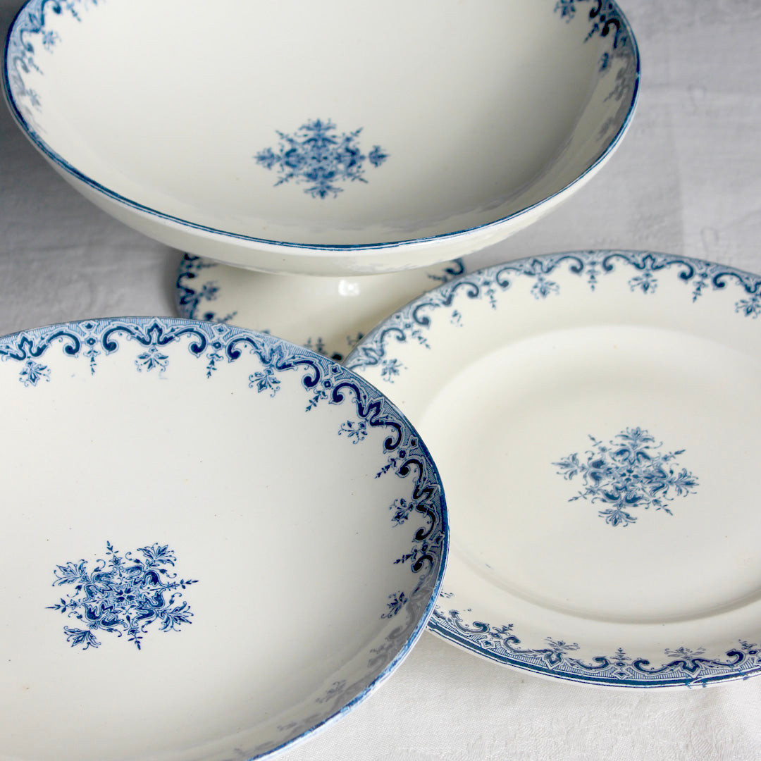 Compotiers style Rouen à la délicate frise bleue