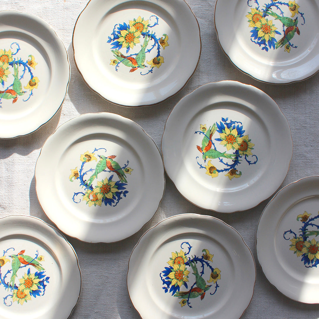 8 assiettes à dessert aux oiseaux