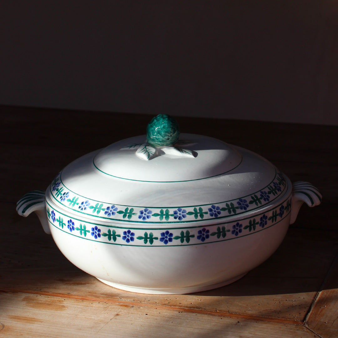 Soupières Saint Amand à la frise bleue et verte