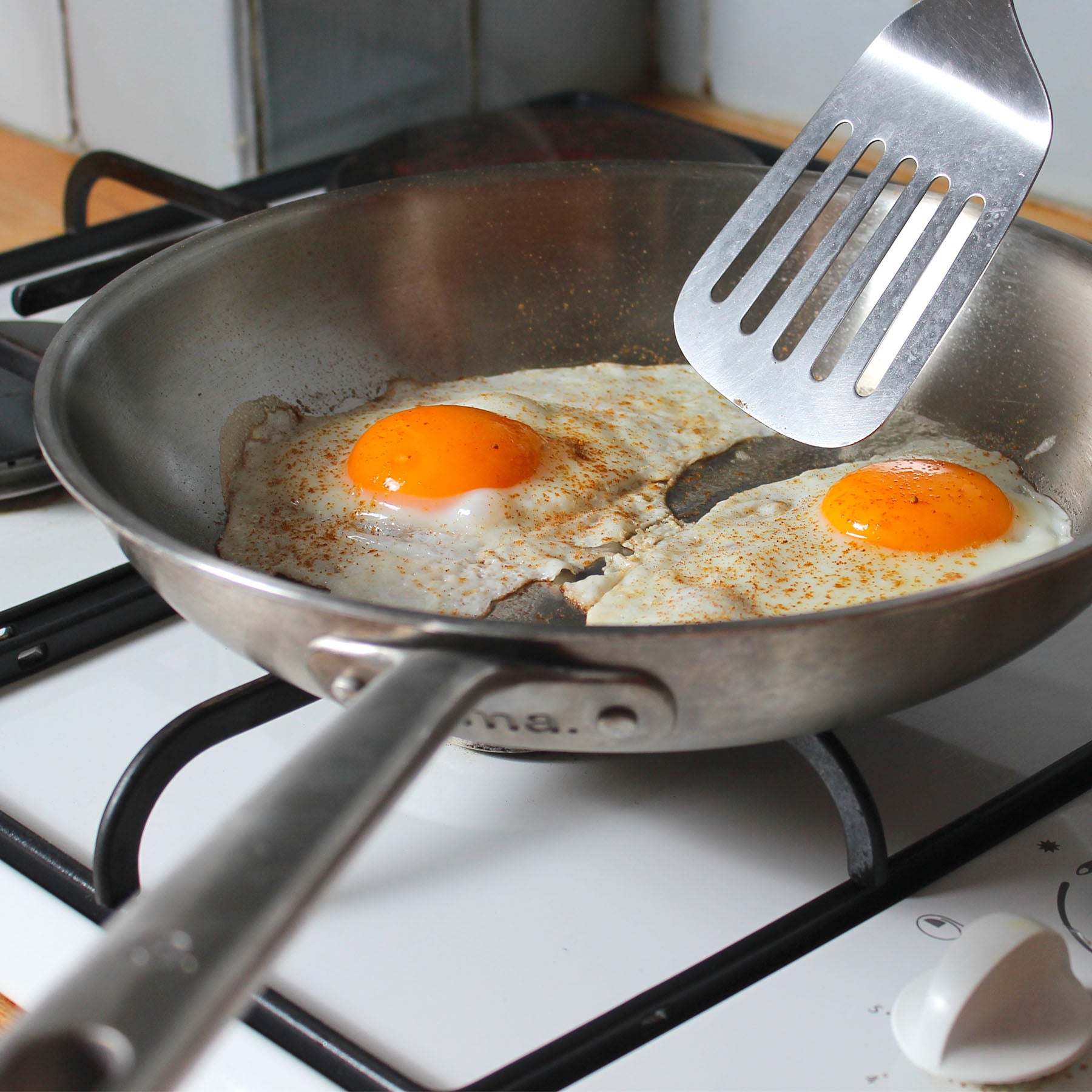 Poêle en inox 18/10 manche fixe Atma