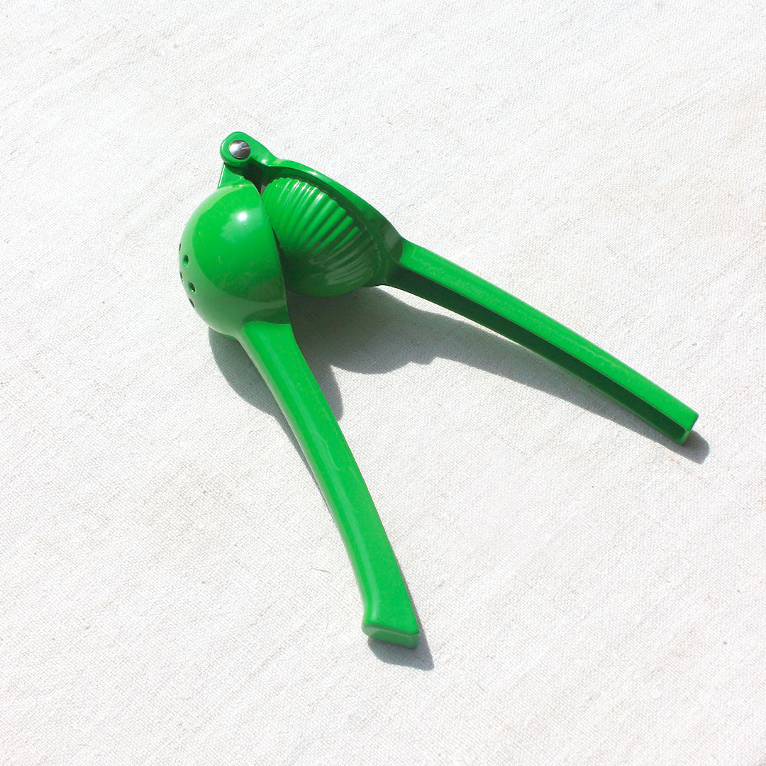 Presse-citron manuel en métal coloré