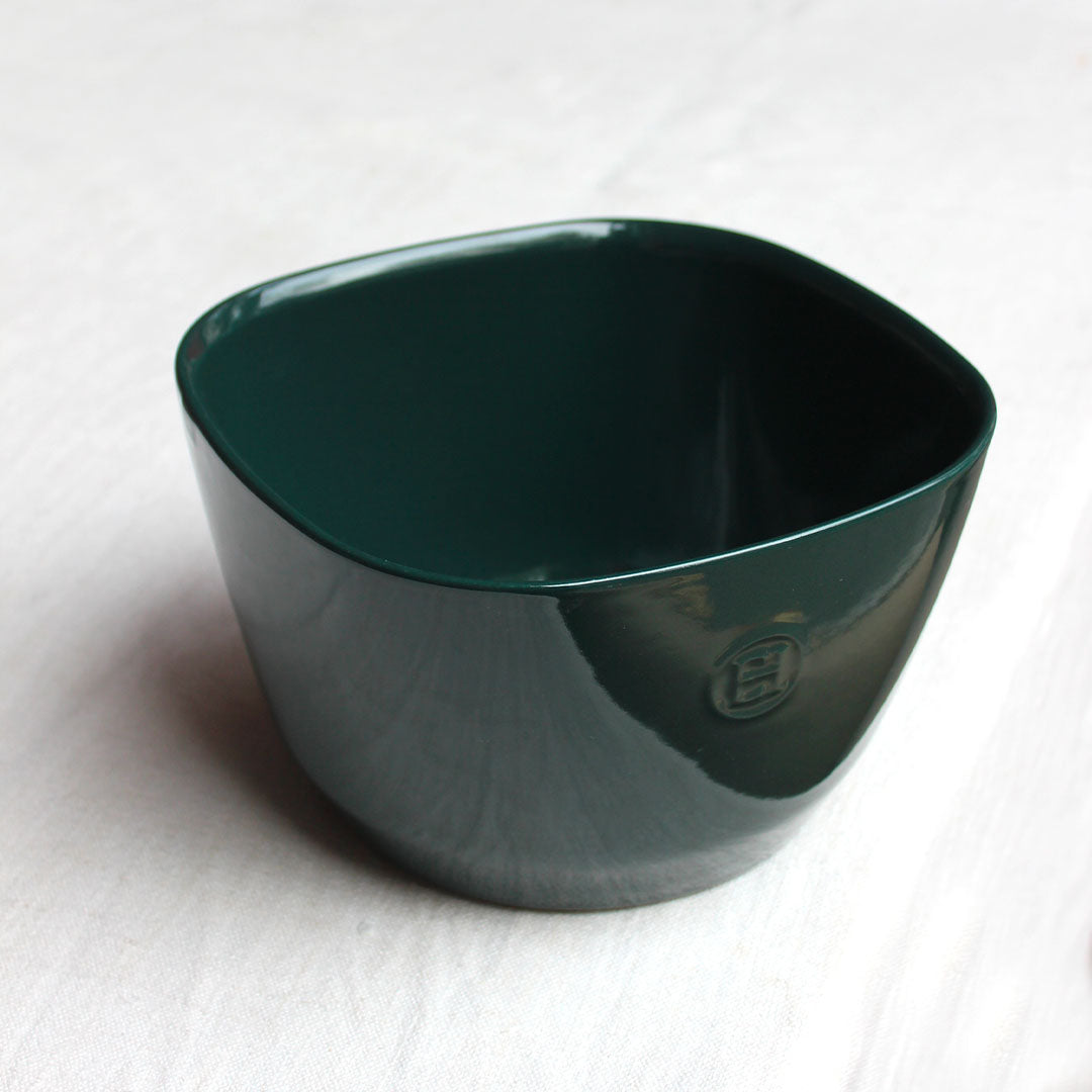 Saladier en céramique vert foncé