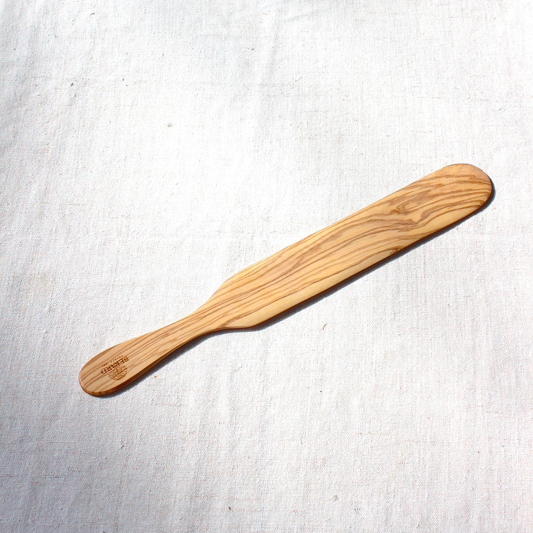 Couteau à crêpe en bois d'olivier