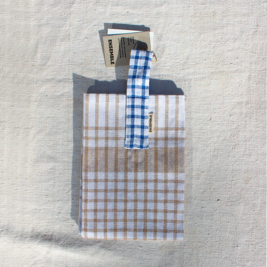 Torchon à carreaux avec embrasse