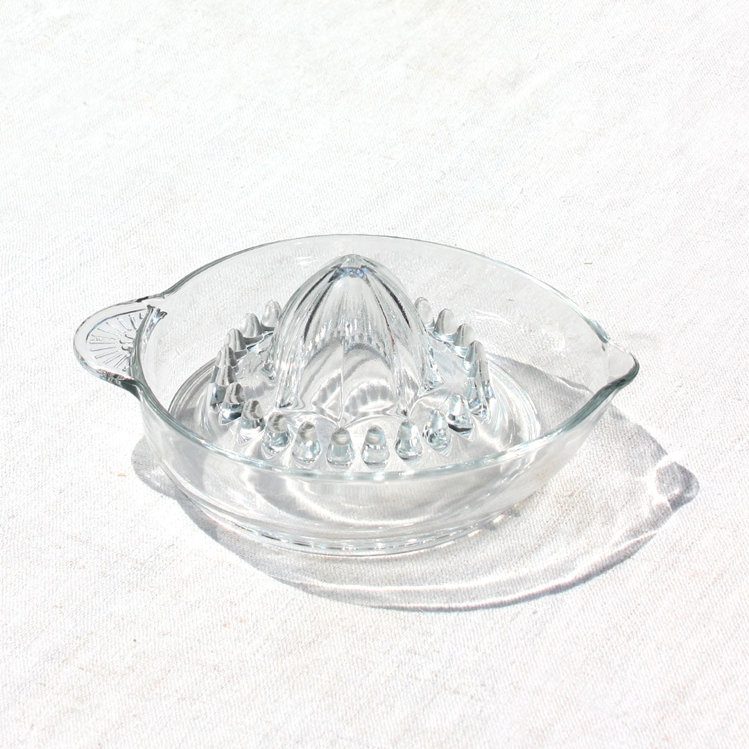 Presse-citron en verre