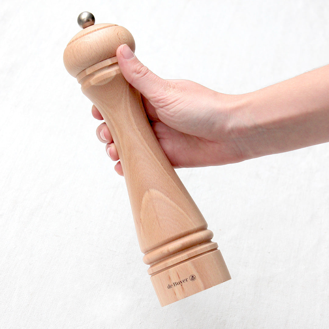 Grand moulin manuel en bois de hêtre