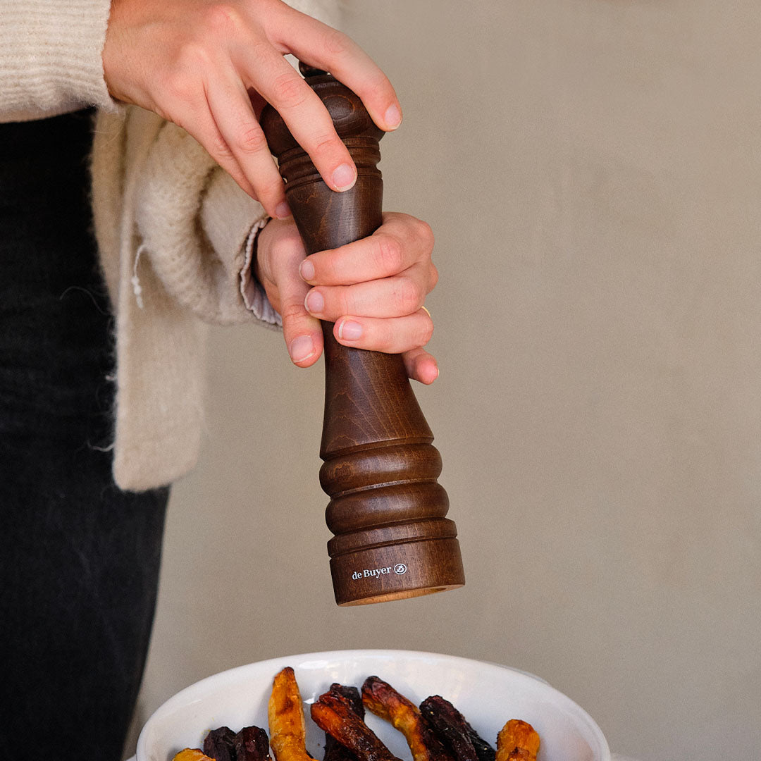 Grand moulin manuel en bois de hêtre