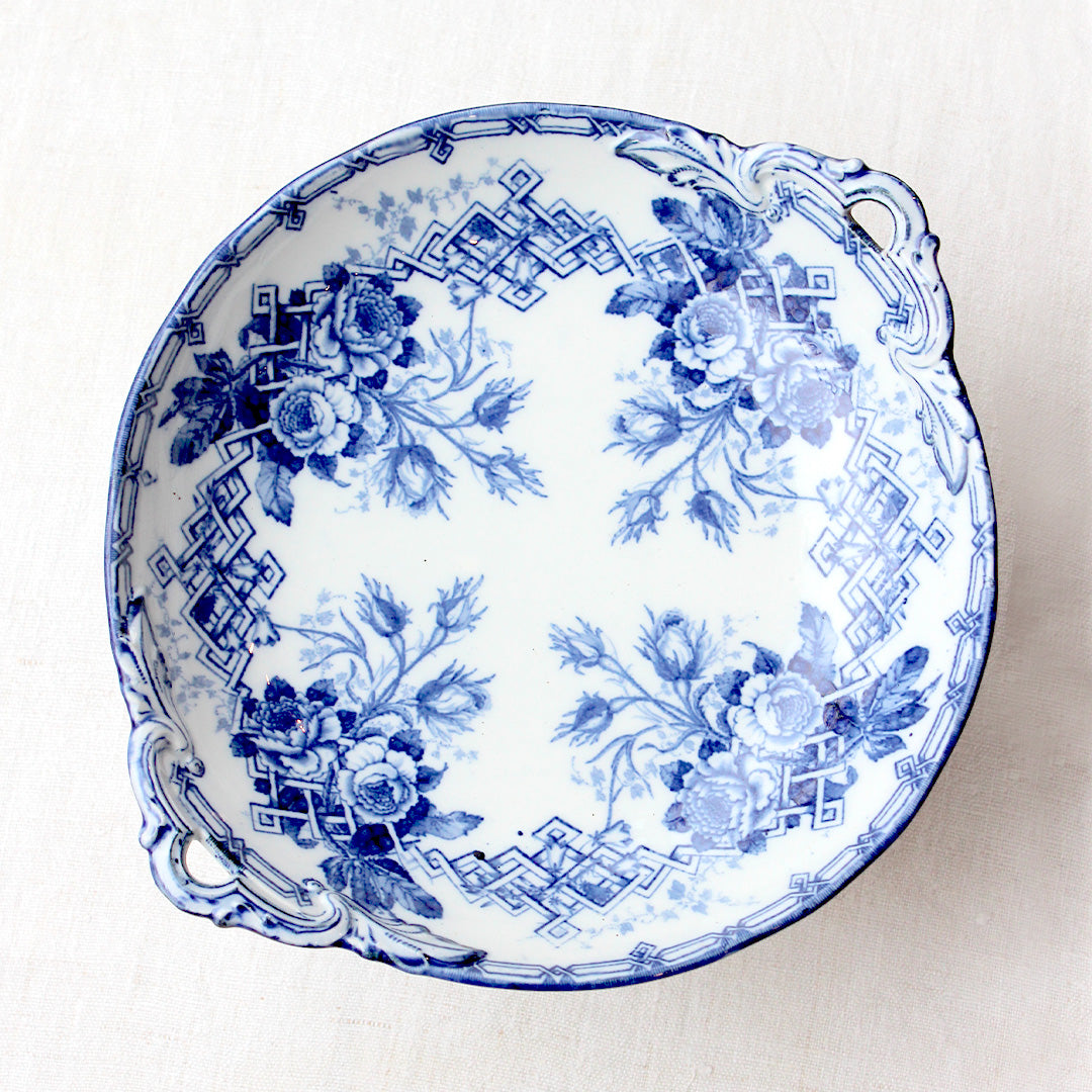 Compotier ancien aux fleurs bleues