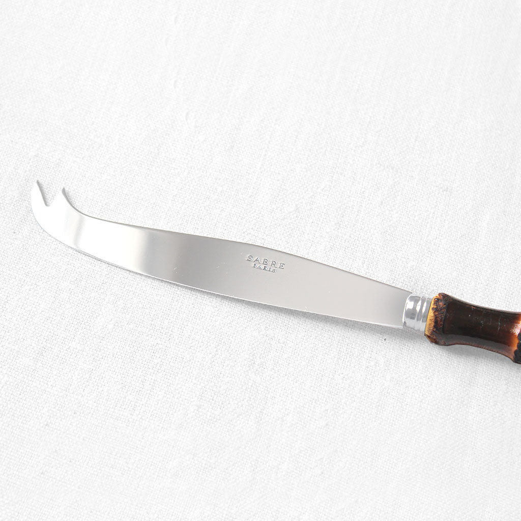 Couteau à fromage design avec manche en bambou