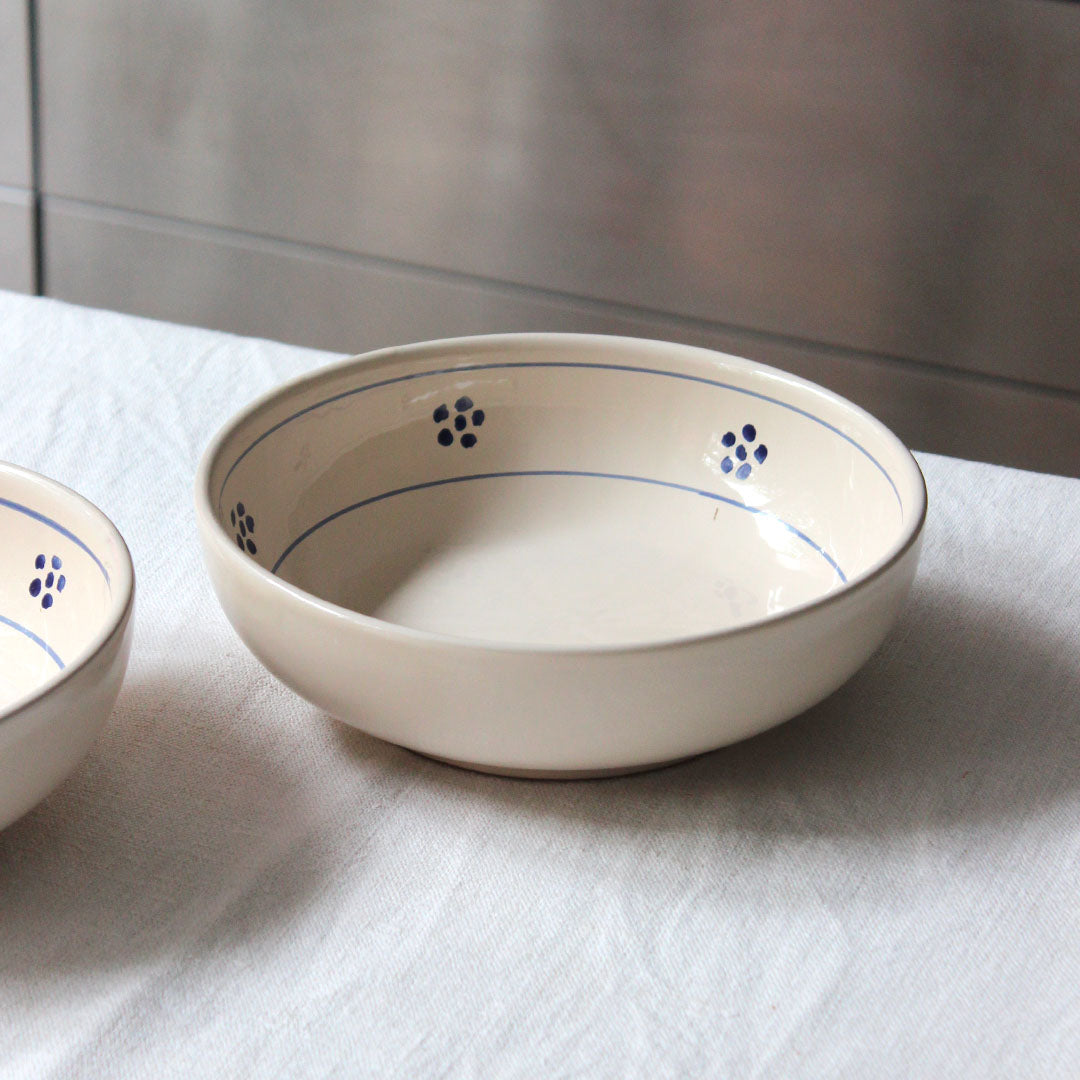Assiette à pâtes en terre cuite