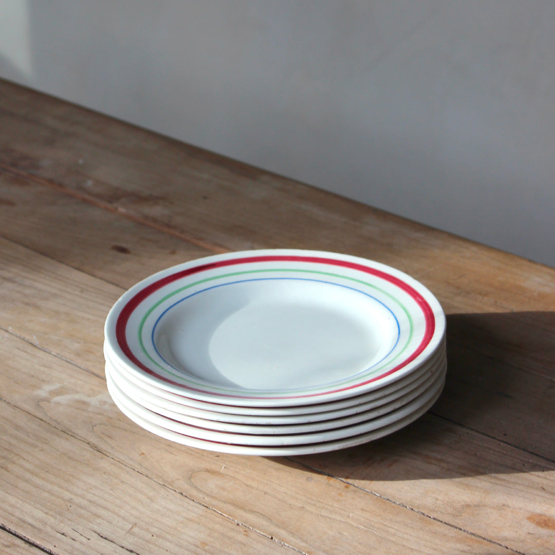 6 assiettes à dessert à rayures en faïence vintage