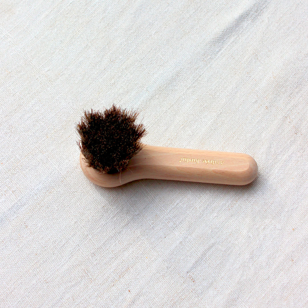 Brosse à champignons et à fruits