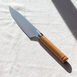 Couteau de chef manche en bois de merisier