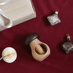 Casse noix champignon