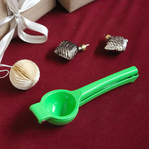 Presse-citron manuel en métal coloré