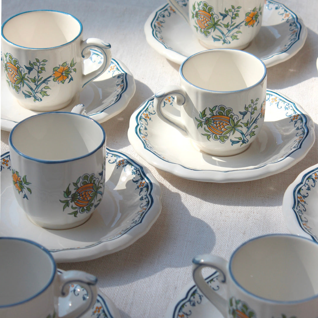 Ensemble de 11 tasses à café de Gien vintage