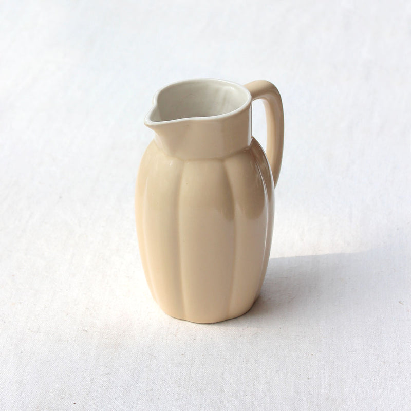 Petite cruche beige