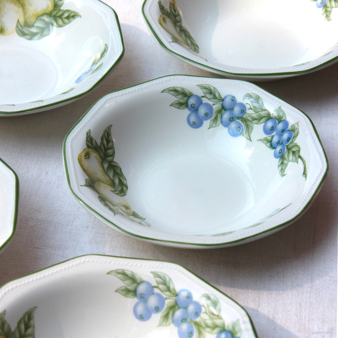 6 assiettes creuses Churchill vintage