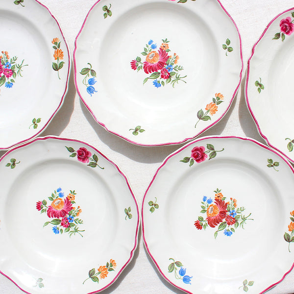 6 assiettes plates fleuries