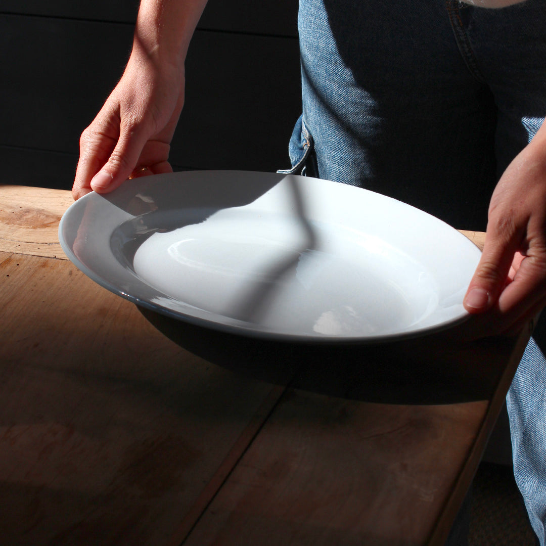 Plat ovale en faïence bleue vintage