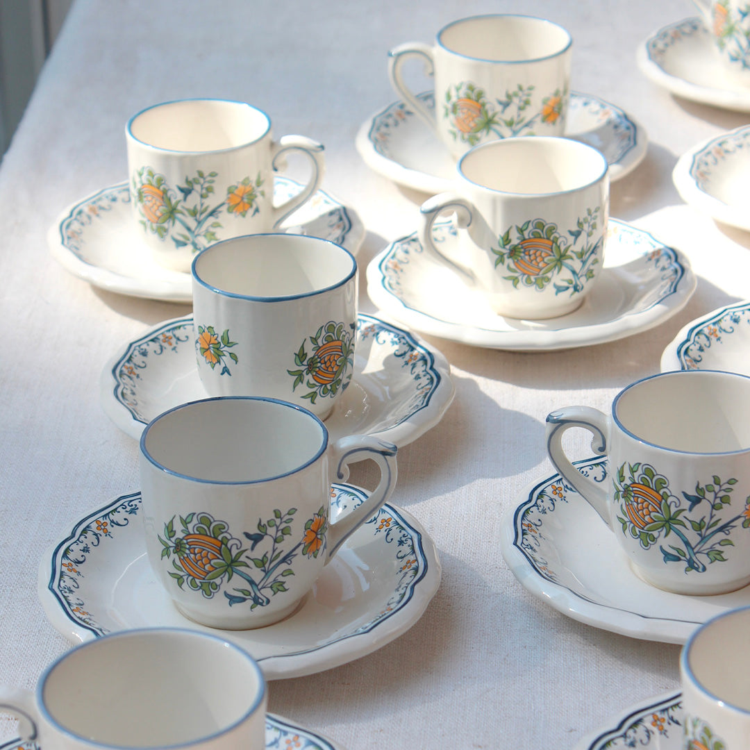 Ensemble de 11 tasses à café de Gien vintage