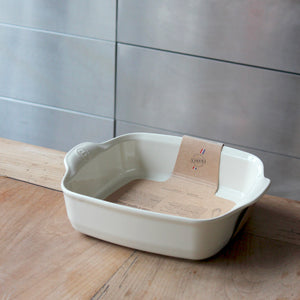 Plat à four carré en céramique