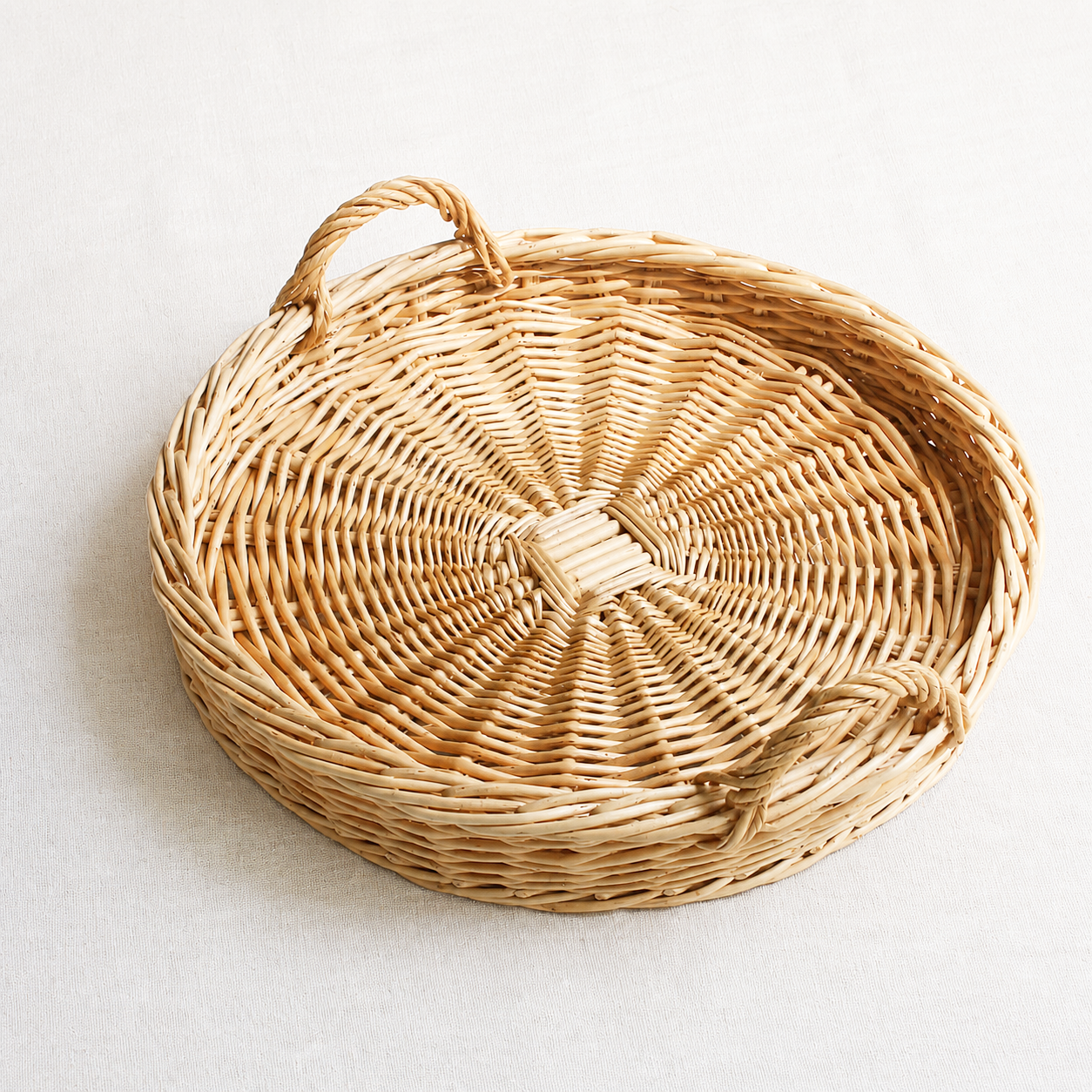 Plateau rond en osier artisanal