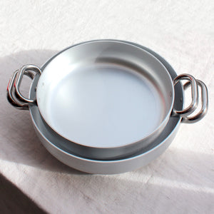 Plat rond en inox et aluminium