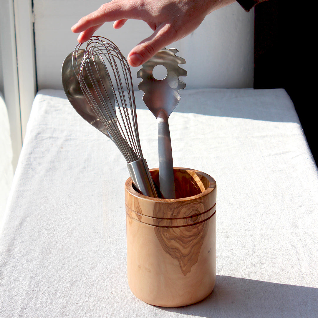 Pot à ustensiles en bois d'olivier