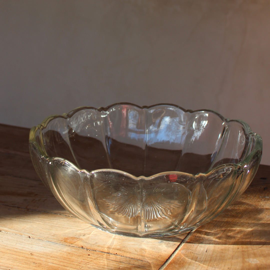 Saladier en verre épais vintage