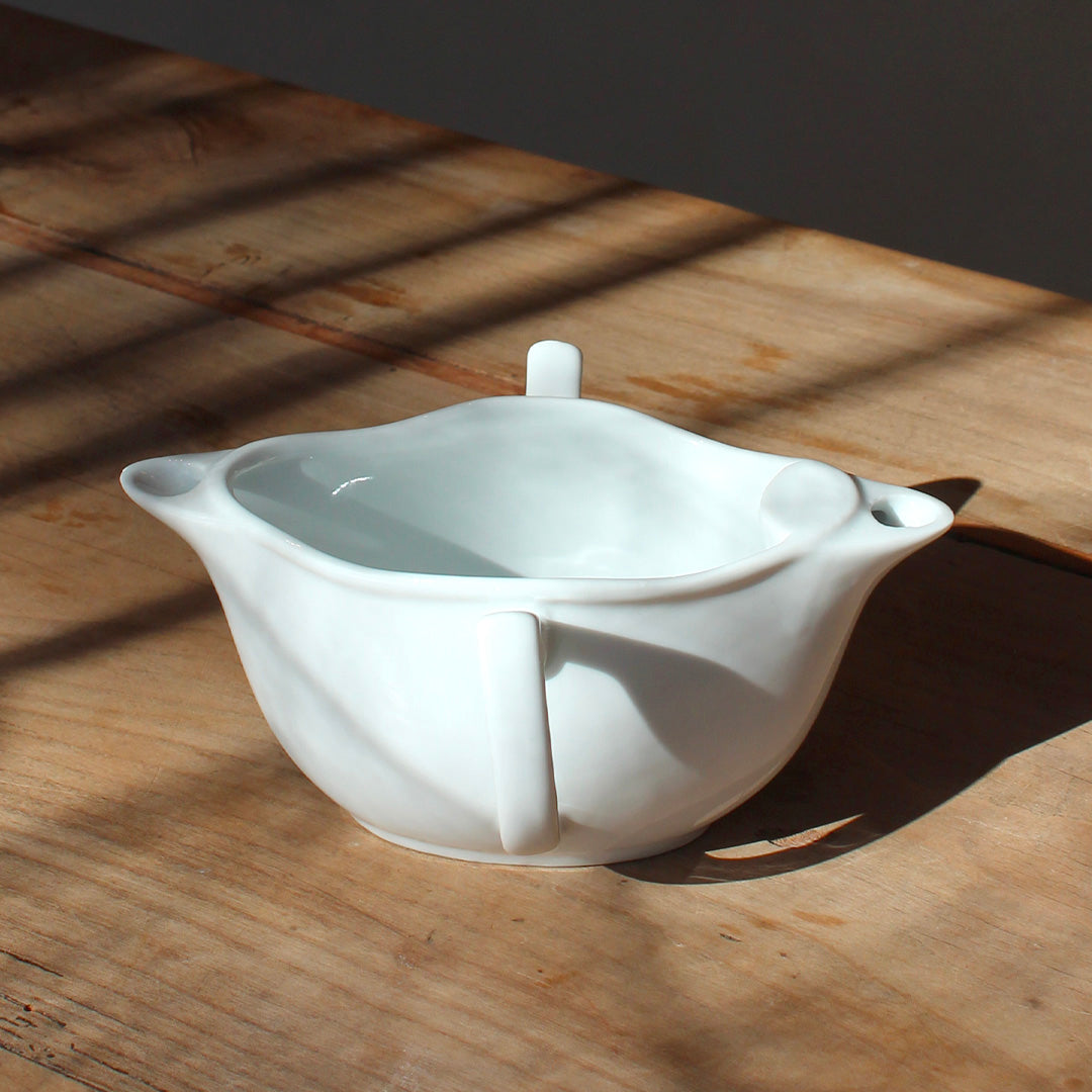 Saucière en porcelaine