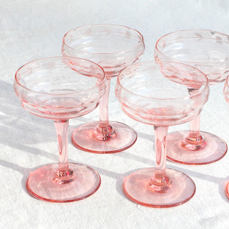6 coupes à champagne en cristal rose