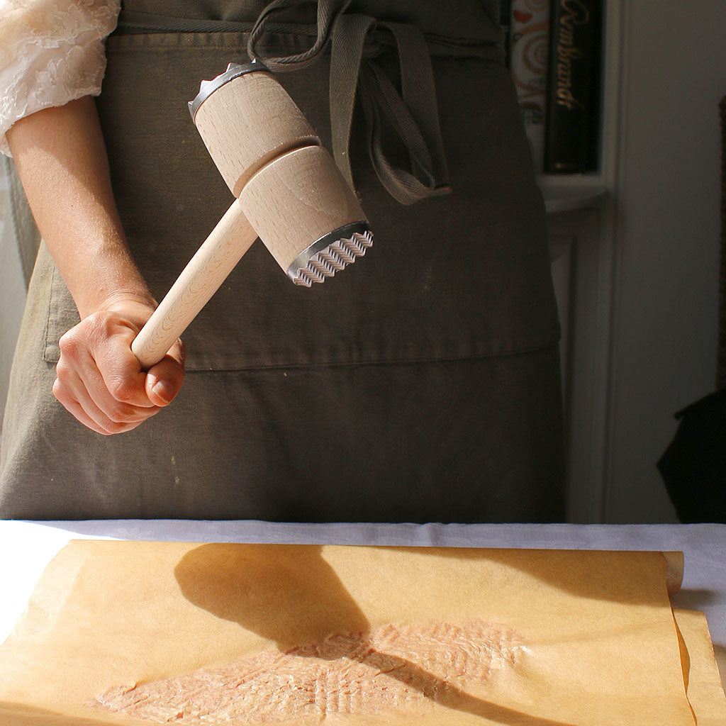 Marteau à attendrir la viande en bois de hêtre