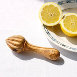 presse citron en bois d'olivier